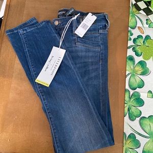 Liverpool+living in yellow skinny jeans. New with tags